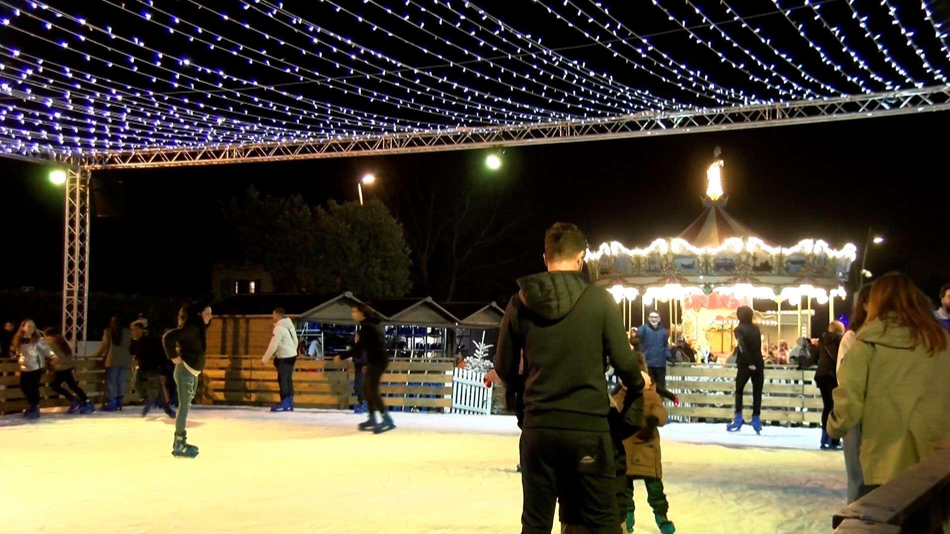 Fos-sur-Mer : patinoires, feu d'artifice et parade géante... le programme féerique de "Noël sur glace"