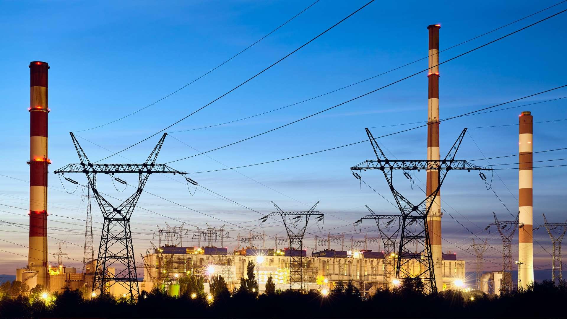 Des hydrocarbures à l'électricité: la France doit basculer rapidement pour réussir sa décarbonation, selon RTE