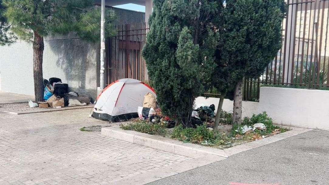 Grand Froid à Marseille : un gymnase ouvert en urgence pour les sans-abri 
