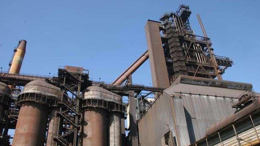 ArcelorMittal annonce un plan de suppressions de postes dans sept sites du nord de la France
