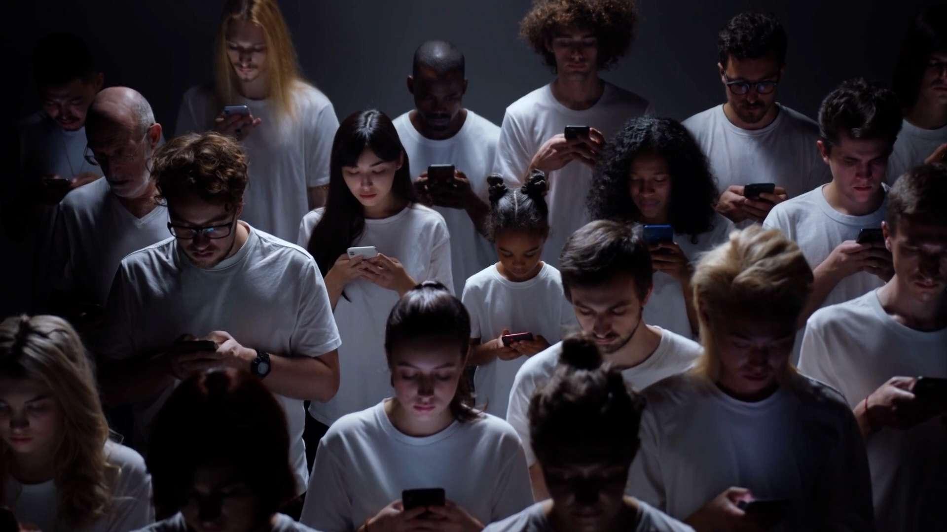 Réseaux sociaux : 67% des adolescents favorables à l’interdiction des réseaux sociaux avant 15 ans