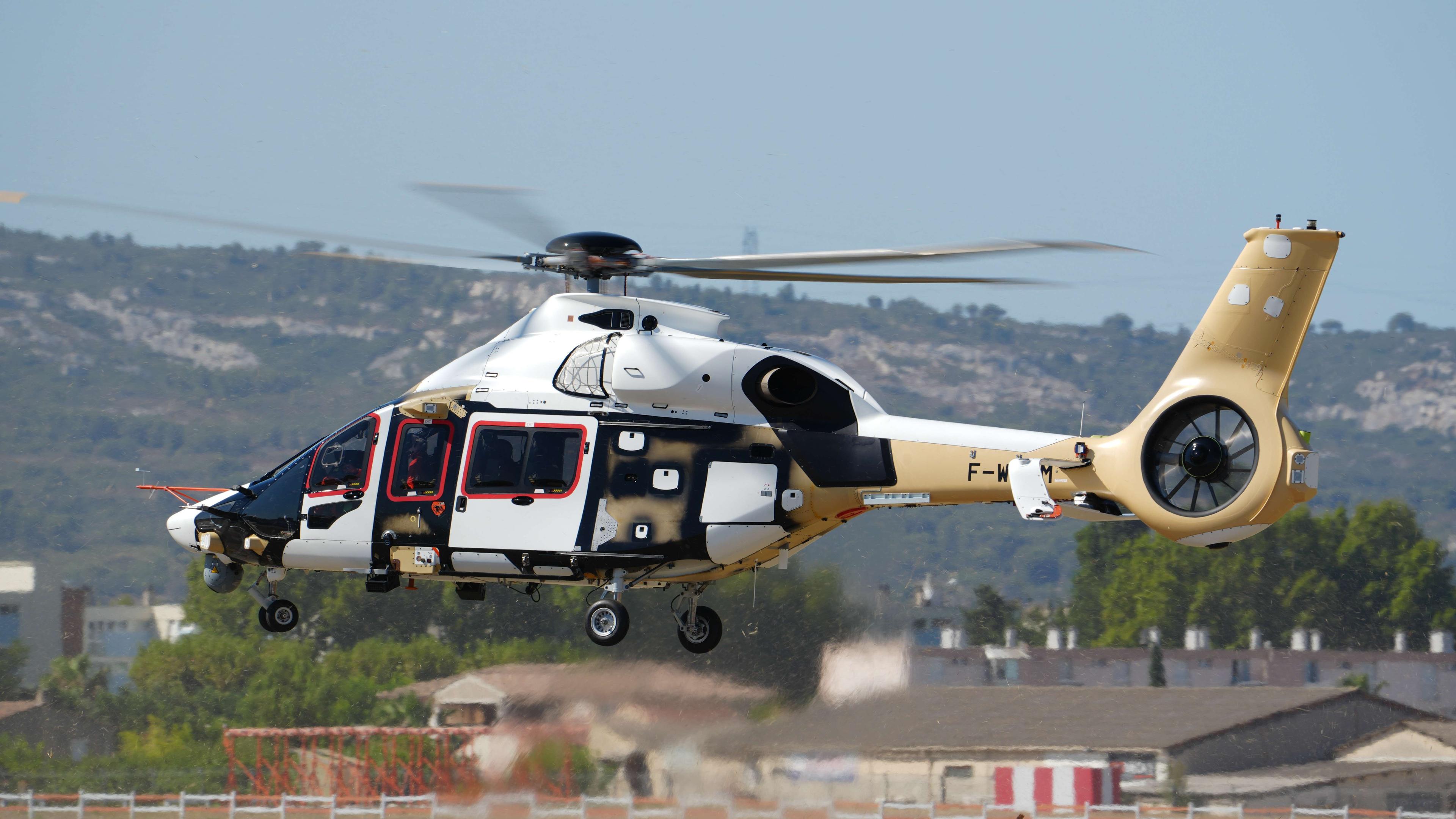 Marignane: le Guépard de Airbus a fait son premier vol 