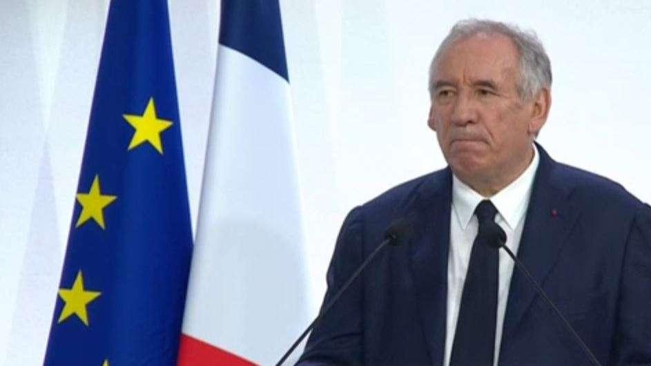 Pour Bayrou, "la question" du 8 septembre n'est "pas le destin de du Premier ministre" mais "le destin de la France"