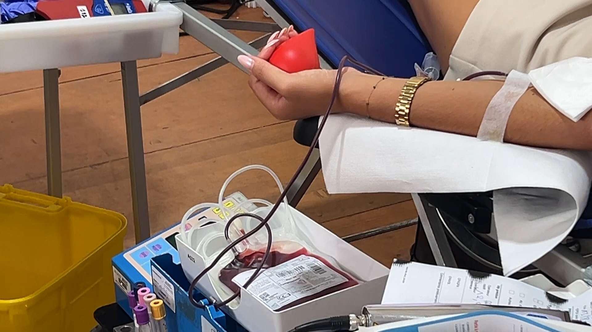 Don du sang : l'EFS remonte le temps avec sa "semaine vintage" pour faire face à l'hiver