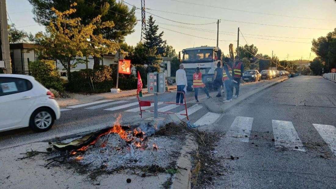 Distribution de tracts à Martigues : la CGT se mobilise avant le 18 septembre