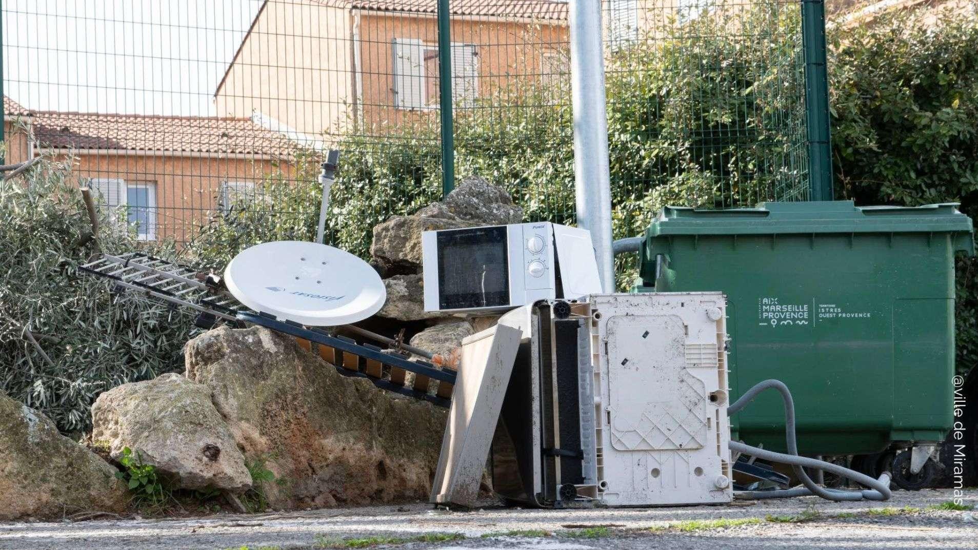 Dépôts sauvages à Miramas : 3 contrevenants pris sur le fait, ils risquent 1500€ d'amende