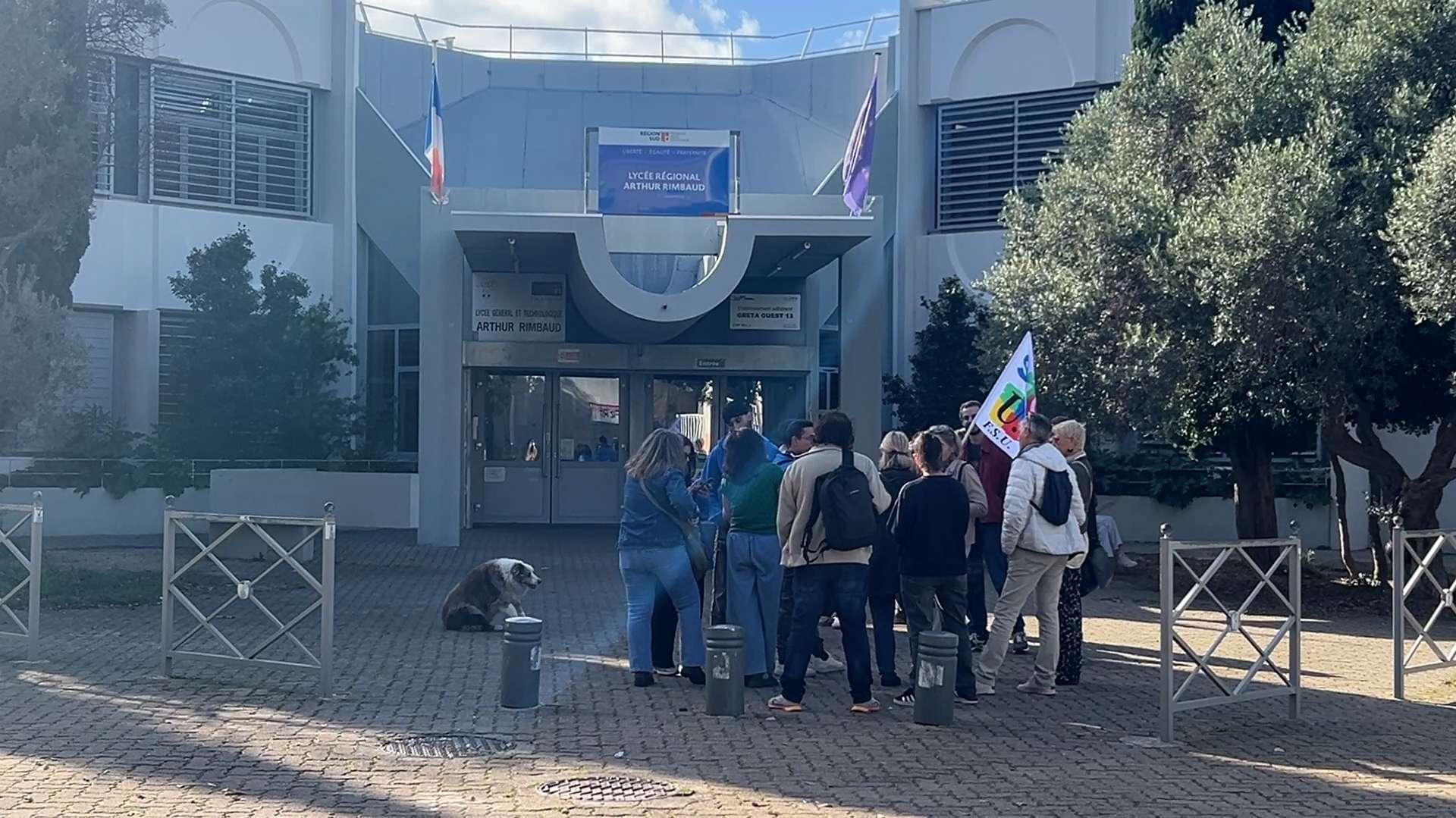 Lycée Rimbaud à Istres : parents et enseignants manifestent ce jeudi pour réclamer un prof de français