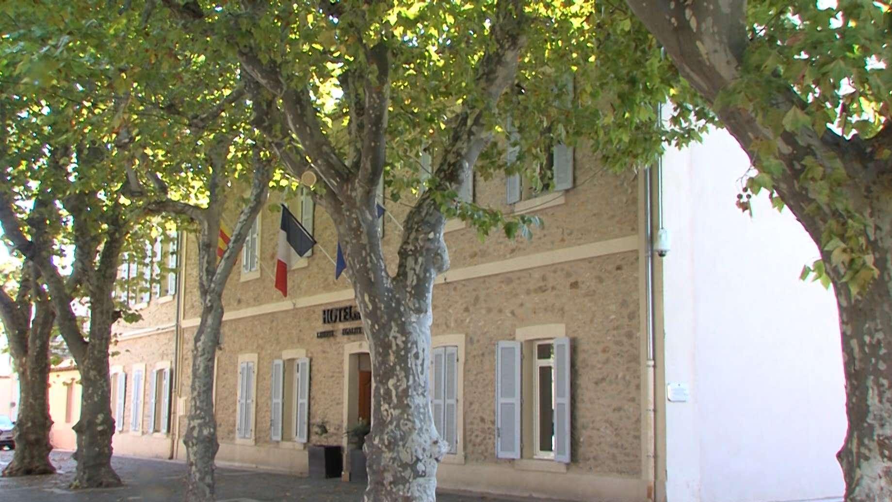 Après la démission de Christian Amiraty, qui est Gabriel Pernin, le nouveau maire (éphémère) de Gignac ?