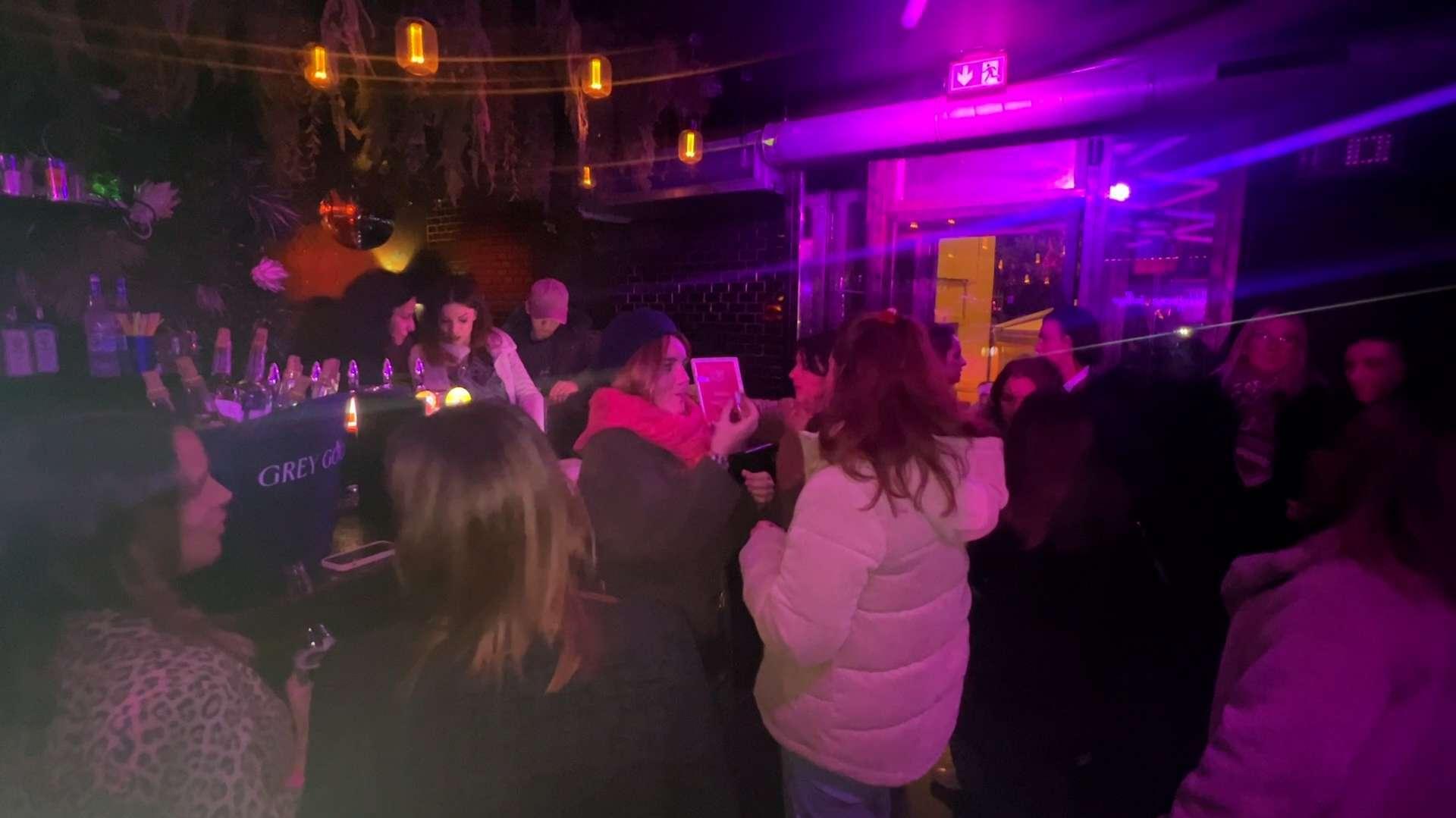 "Maman sort danser" : fini le dilemme, elles font la fête et sont couchées avant minuit