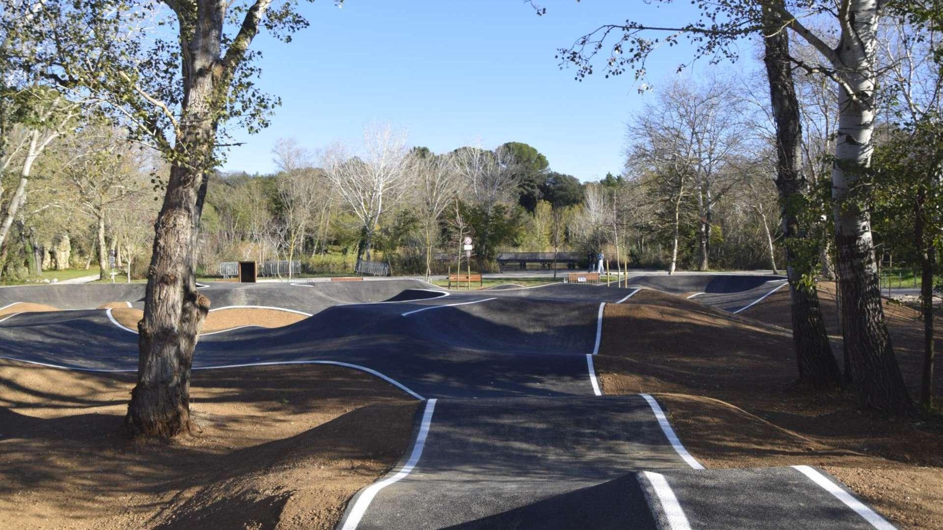 Grans : Sylvain André, vice-champion olympique, inaugure le nouveau Pumptrack ce samedi
