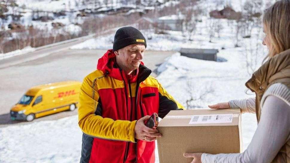 Rush de Noël en Provence : une avalanche de près de 500 000 colis attendue en seulement quelques semaines