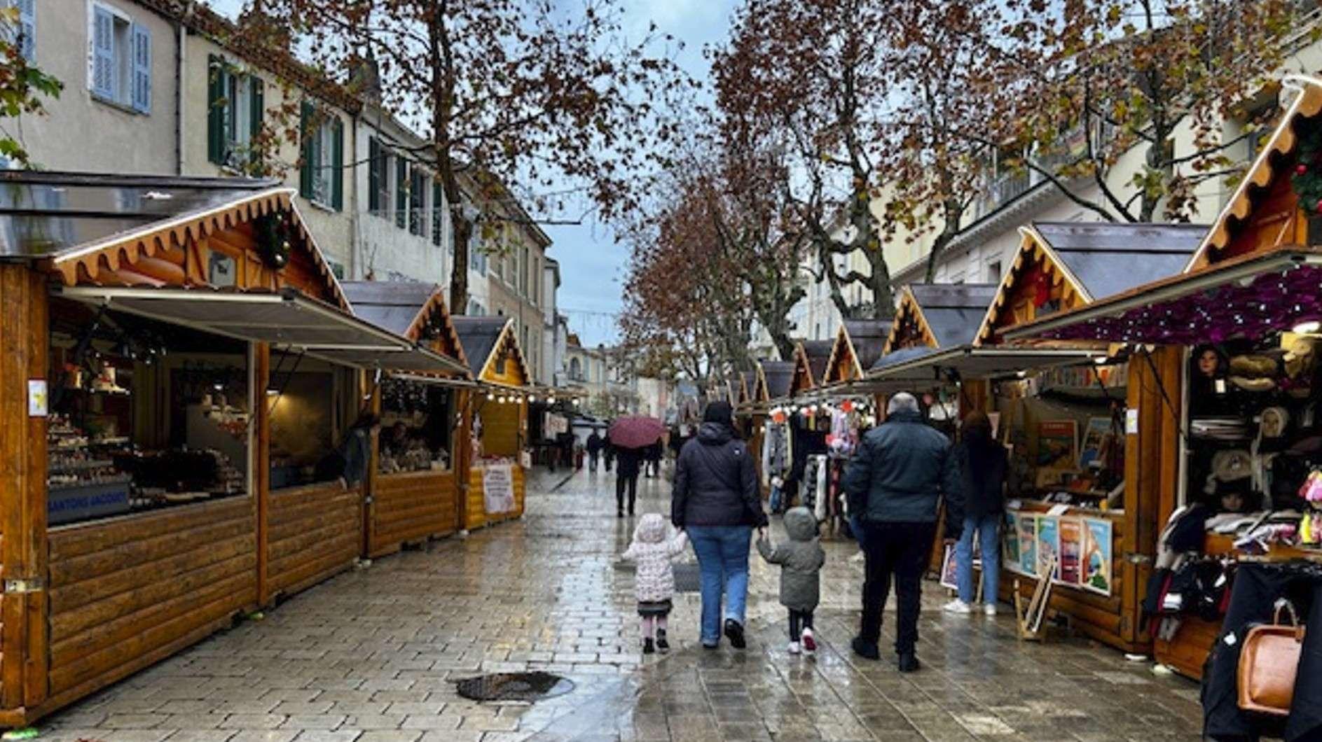 Marché de Noël de Martigues : pluie ou pas, voici pourquoi il faut absolument aller aux chalets de Jonquières