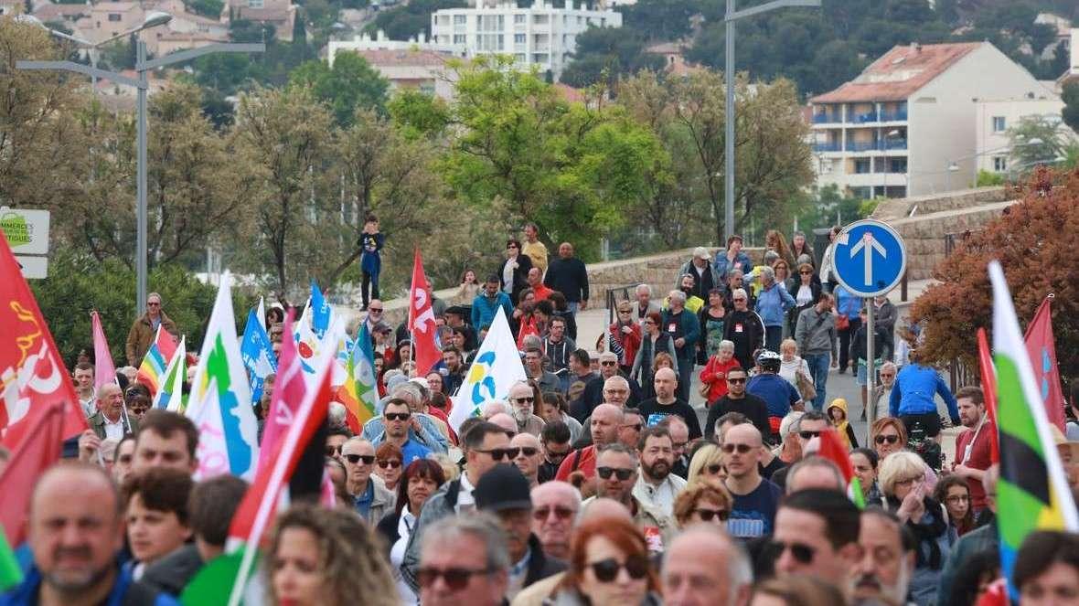 1er mai : plus de 300.000 manifestants en France, selon la CGT