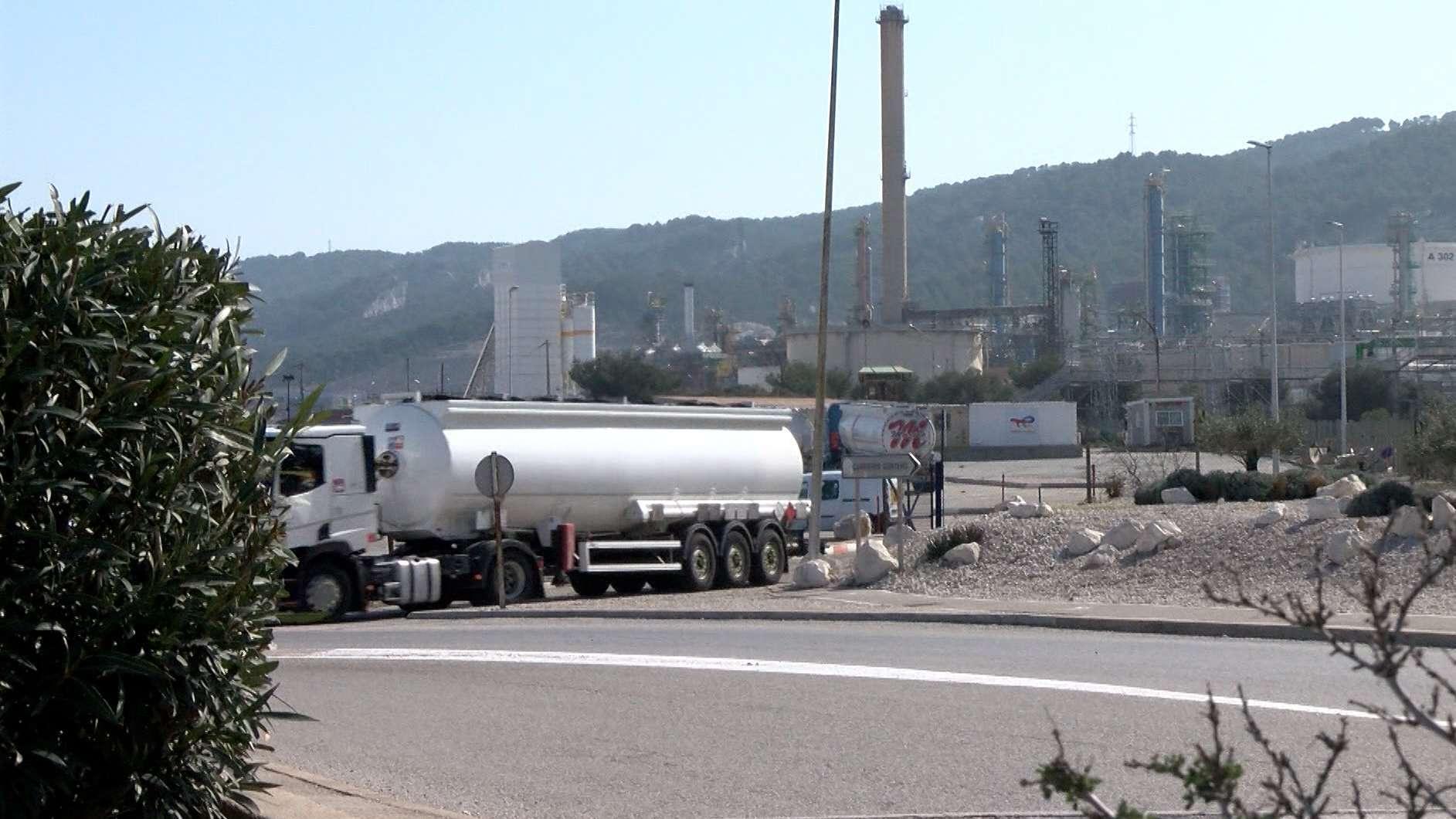 TotalEnergies : le bénéfice net bondit de 61% à 3,7 milliards de dollars au troisième trimestre