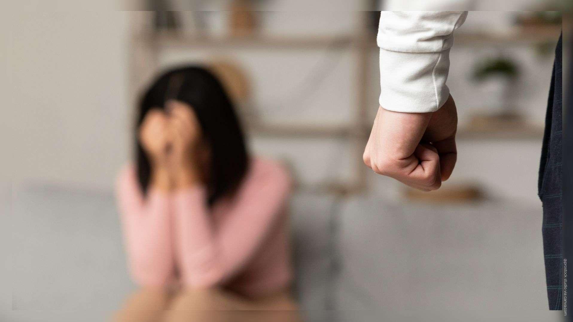 Violences conjugales : 107 femmes tuées en 2024, en hausse de 11% en un an