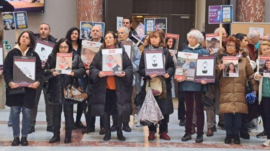 Otages à Gaza: le Hamas dit qu'il va restituer une nouvelle dépouille à 17h00 GMT