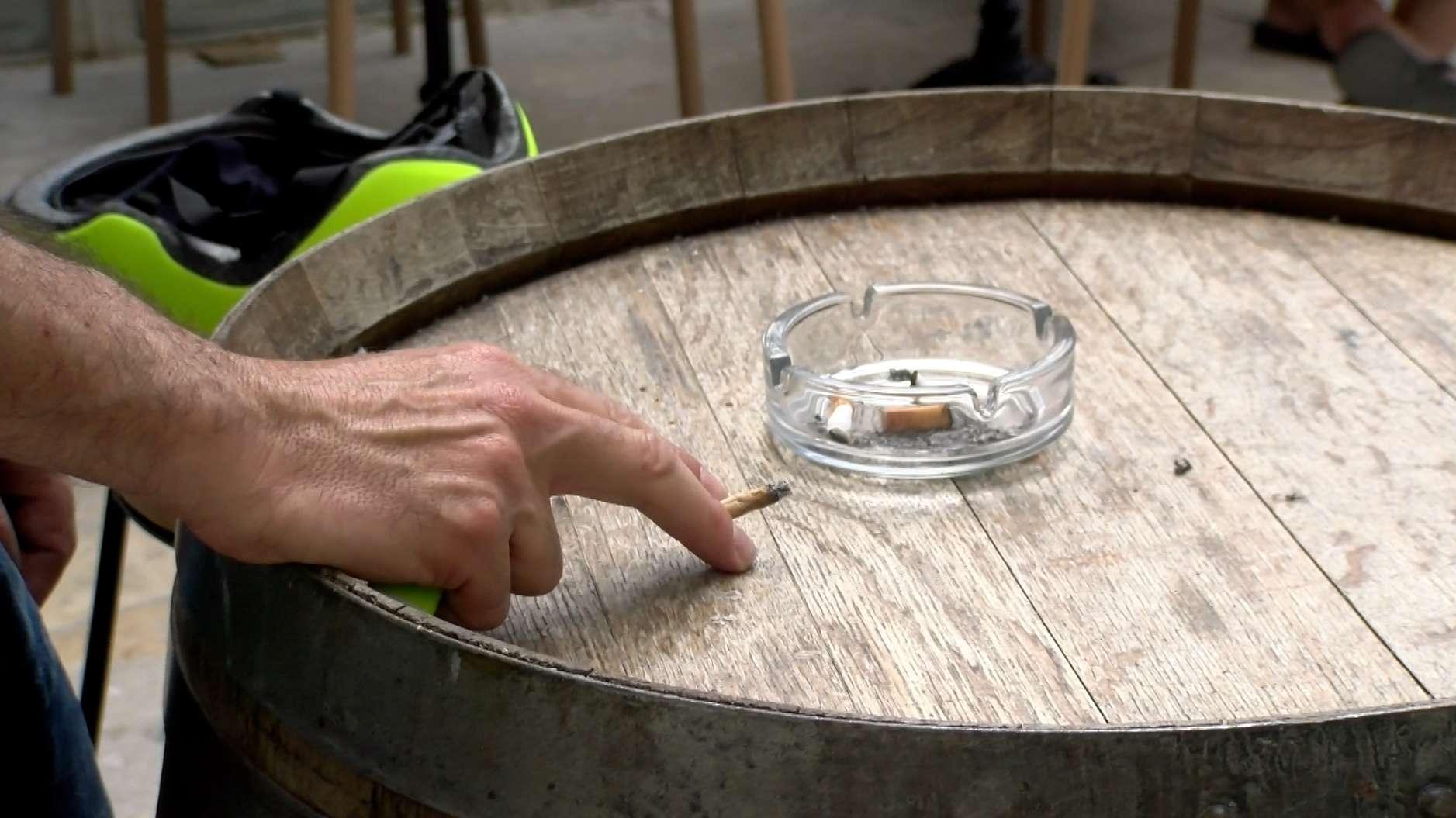 Martigues renforce la lutte contre les mégots de cigarette